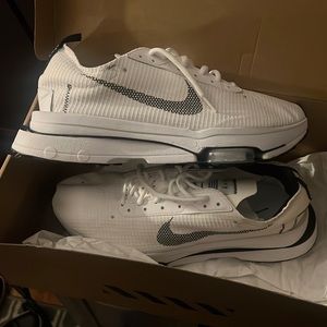 Nike Mens Air Zoom Type SE